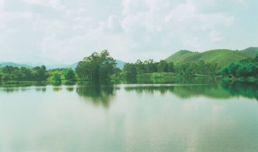 Hồ Ghềnh Chè