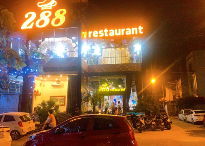 288 Restaurant – Phan Đình Phùng